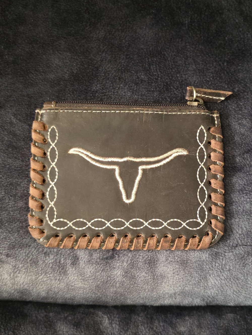 Leather Zip Card Wallet with Longhorn Embroidery